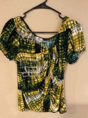 Worthington Abstract Geometric Ruched Puff Sleeve Top Medium
